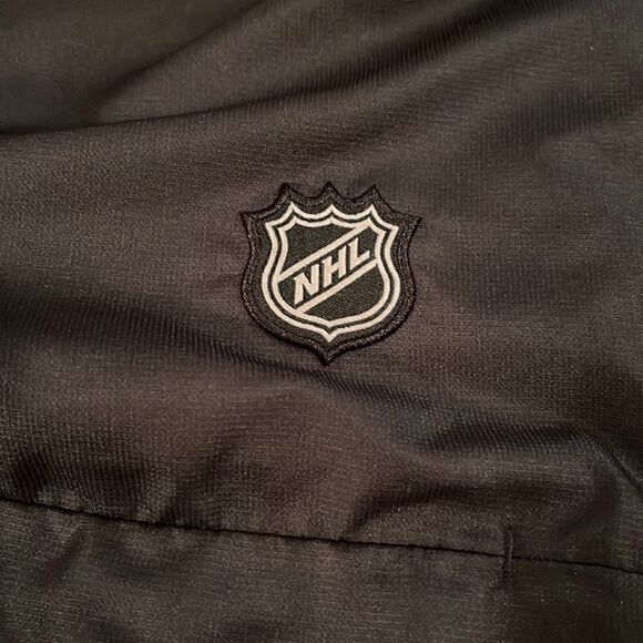 PITTSBURGH PENGUINS SIZE LARGE 14/16 COAT - Picture 4 of 11